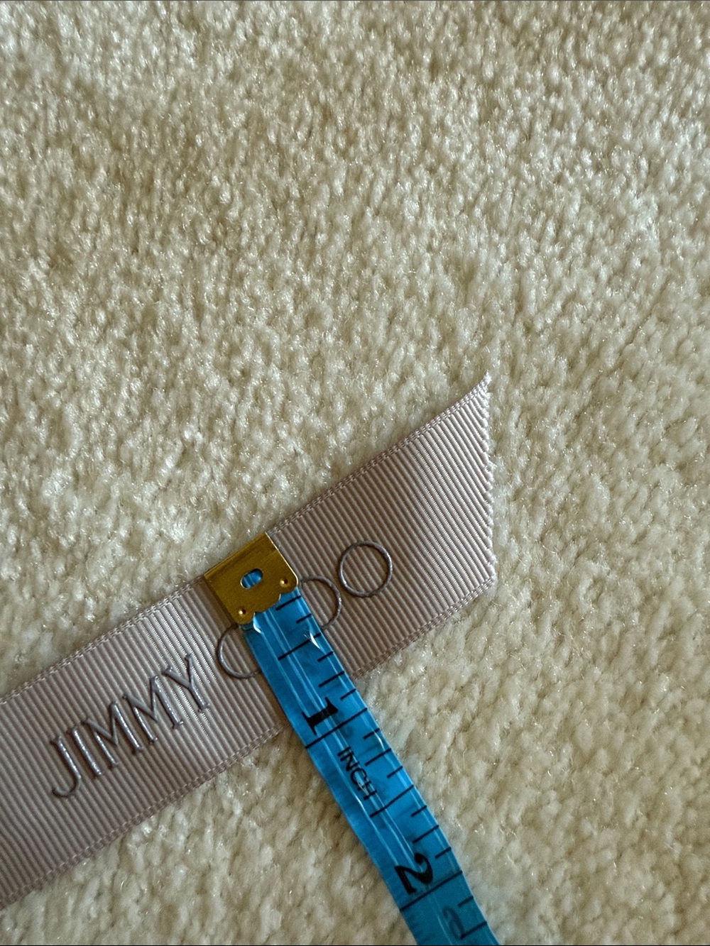 Jimmy Choo Ribbon - Picture 3 of 4